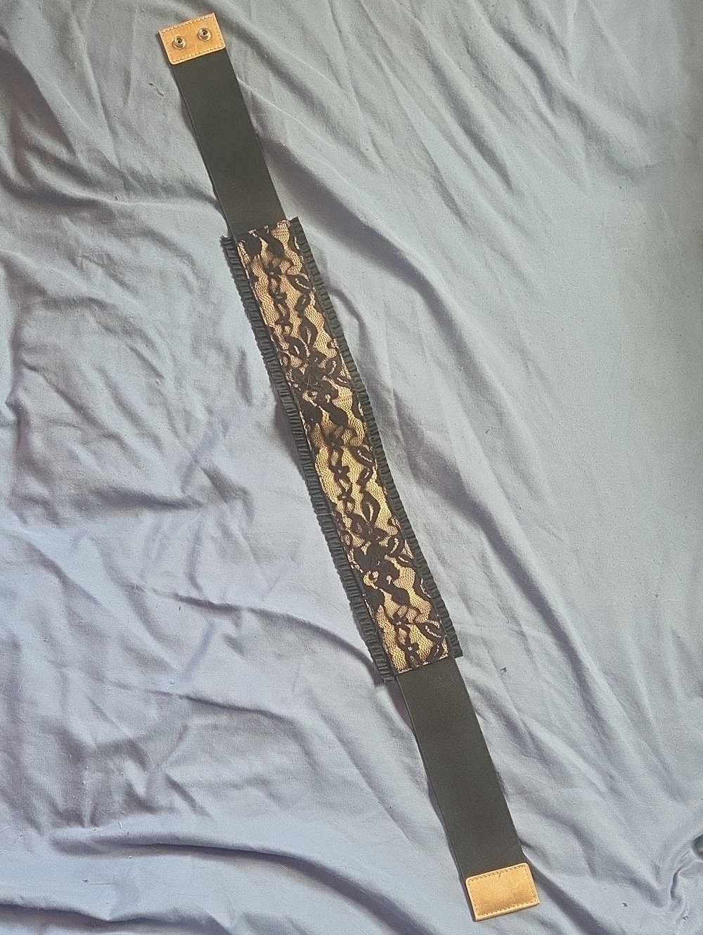 Black Lace Stretch Waist Belt with Tan Accents